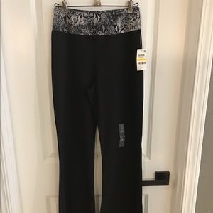 Material Girl Active Animal Print yoga flare Pants
